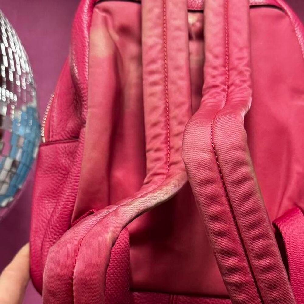 Genuine coach hot pink leather - Picture 4 of 8